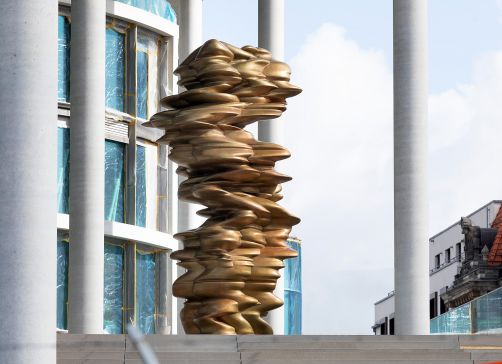 Installation "Werdendes" vor dem Bundestag, Berlin